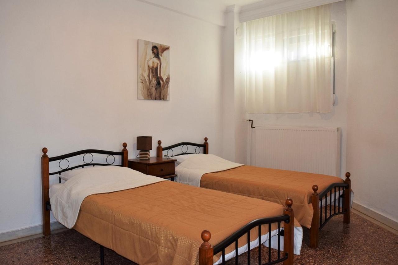 Aparthotel Karagiannis Keramotí Esterno foto