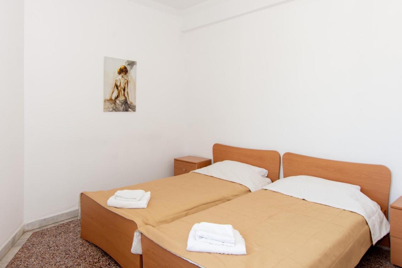 Aparthotel Karagiannis Keramotí Esterno foto